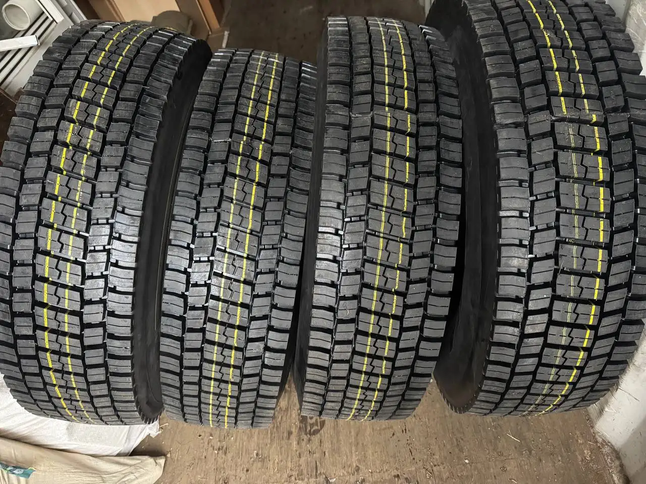 Шины 315/80 r22r5, фотография 2