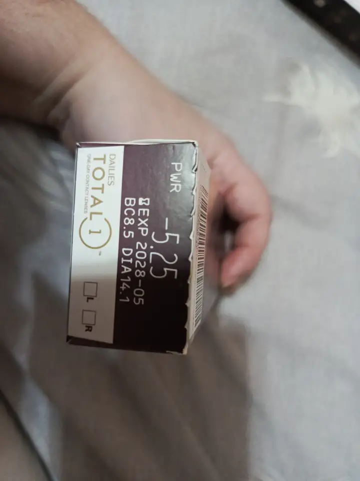 Контактные линзы, фотография 3