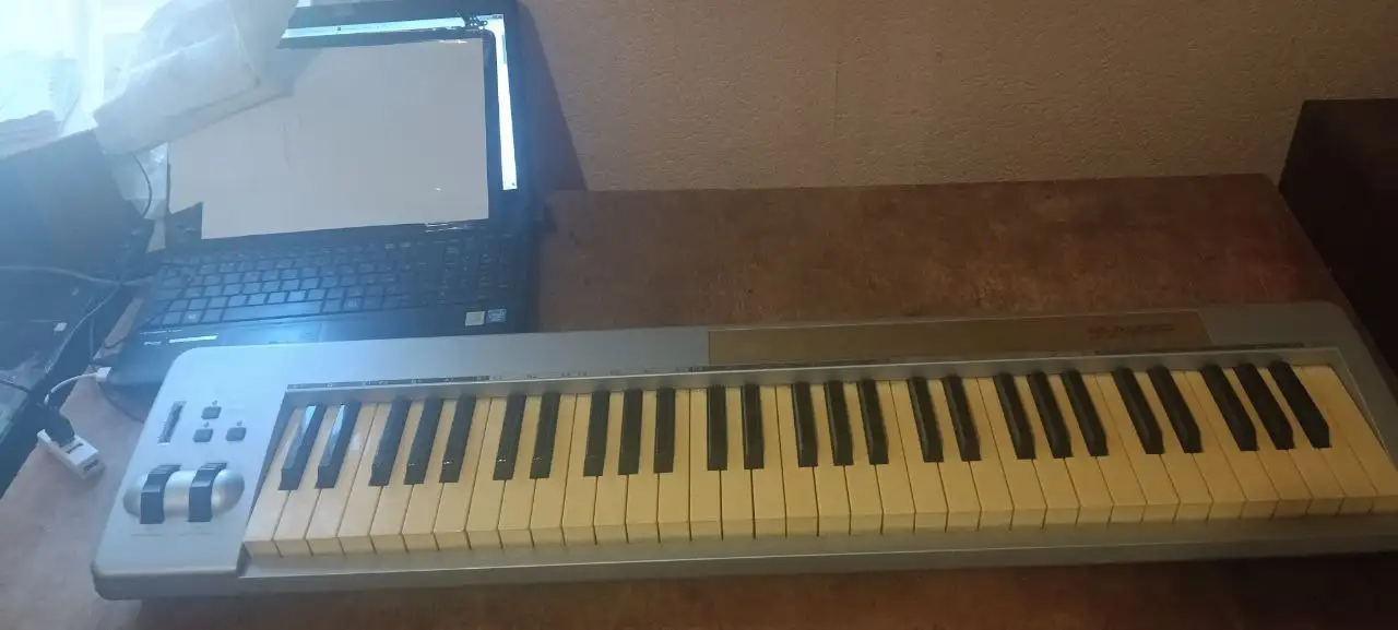 Продается MIDI-клавиатура M-Audio Keystation 61, фотография 6