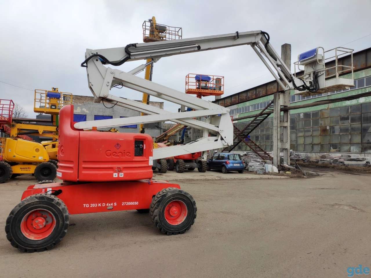 Аренда коленчатого подъемника Genie Z60/34, фотография 1