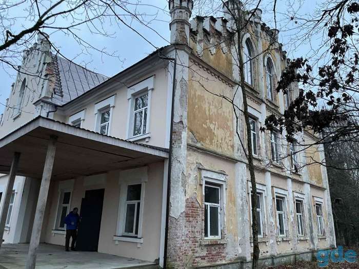 Продается Дворцово-парковый ансамбль: дворец, конюшня в дер. Павлиново., фотография 3