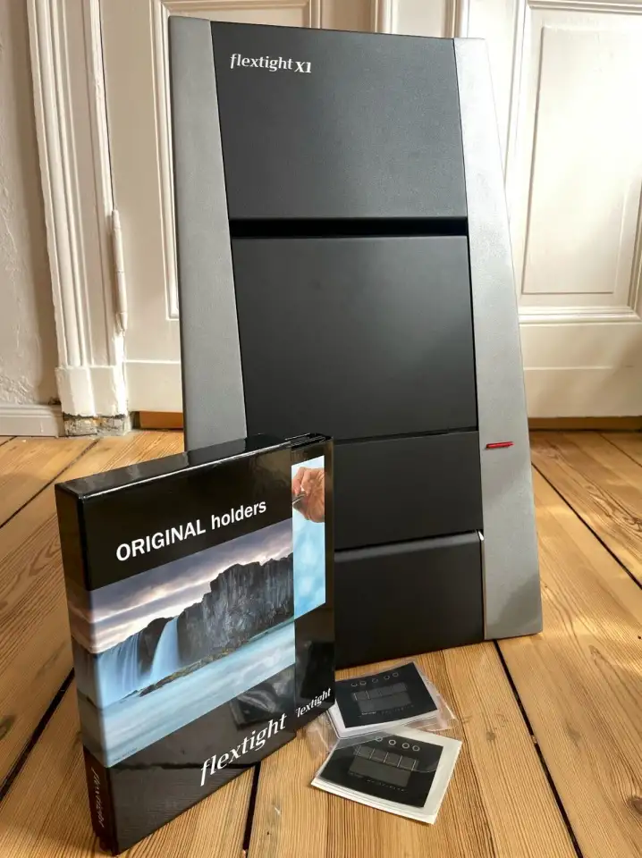 Hasselblad Flextight X1 Flatbed Scanner, фотография 1