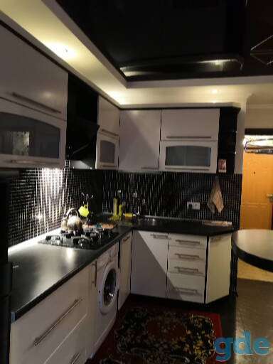 Сдаётся посуточно 1 комн квартира, Республиканская 12А, фотография 2