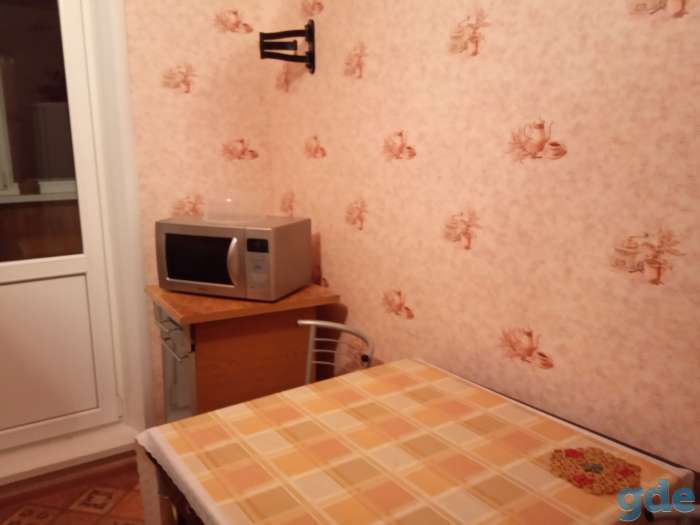 Сдаю посуточно уютную однокомнатную квартиру, м-н Молодежный 35, фотография 8