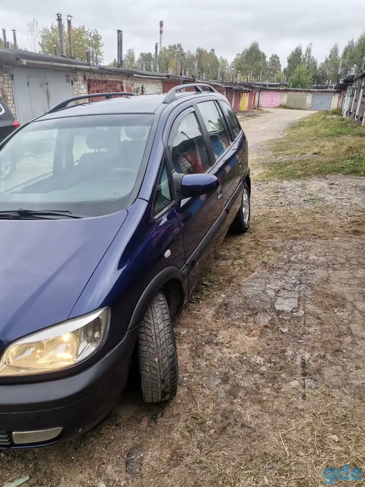 Автомобиль Опель Зафира А Opel Zafira, фотография 3