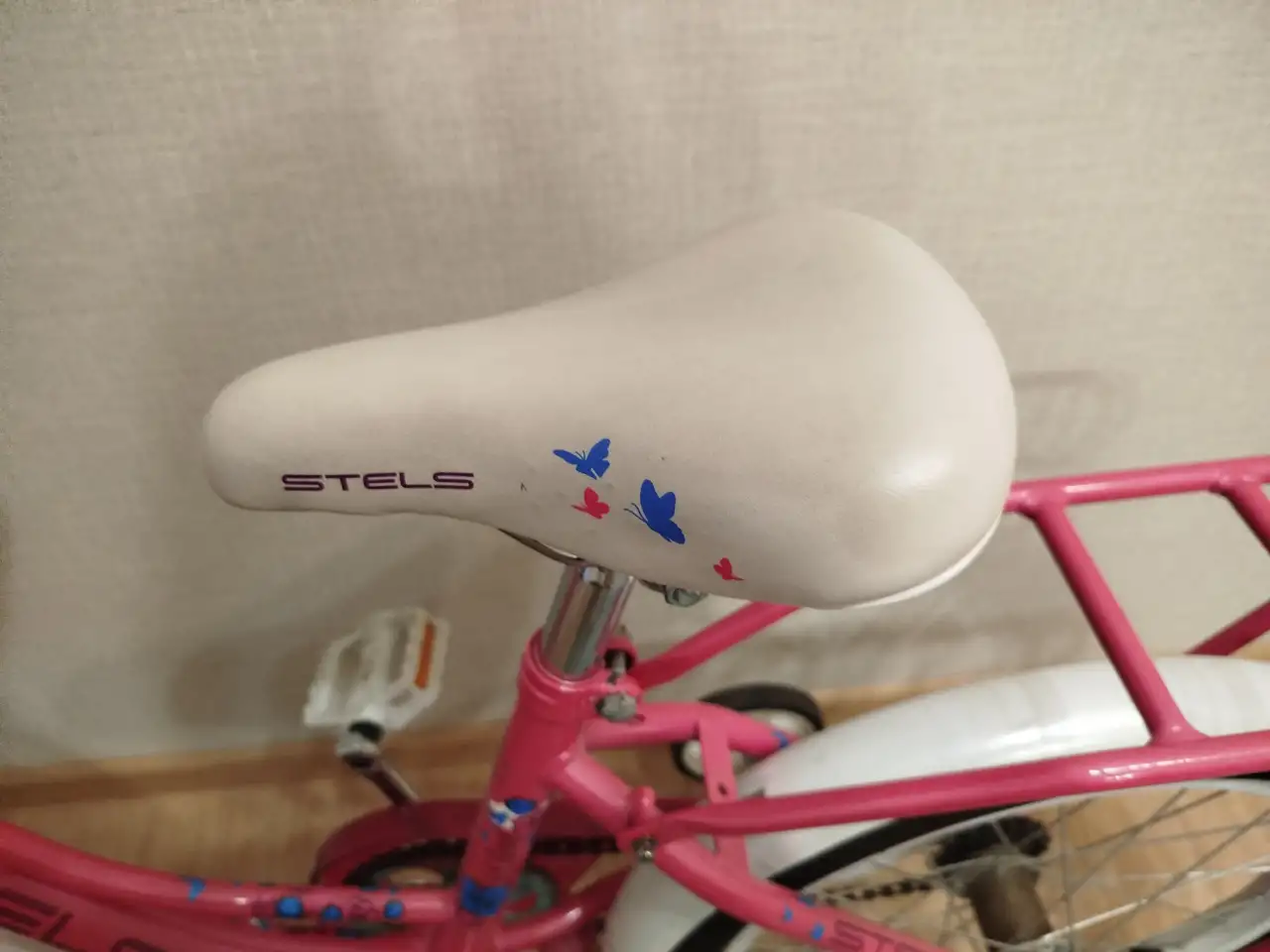 Детский велосипед Stels Wind 18 Z020 (розовый), фотография 9