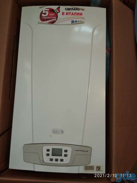 Газовый двухконтурный котел навесной Baxi Mainfovr 240f, фотография 1