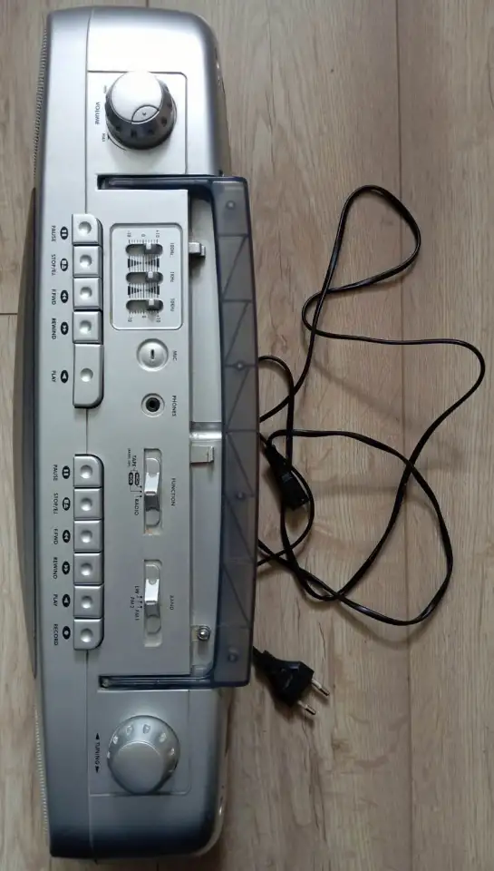 Переносная магнитола Vitek VT-3310, фотография 3