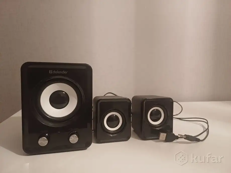 Колонки, фотография 1