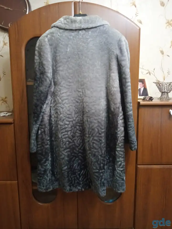 продам недорого женские зимние вещи: шуба  из овчины, фотография 2