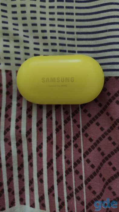 Samsung galaxy buds, фотография 1