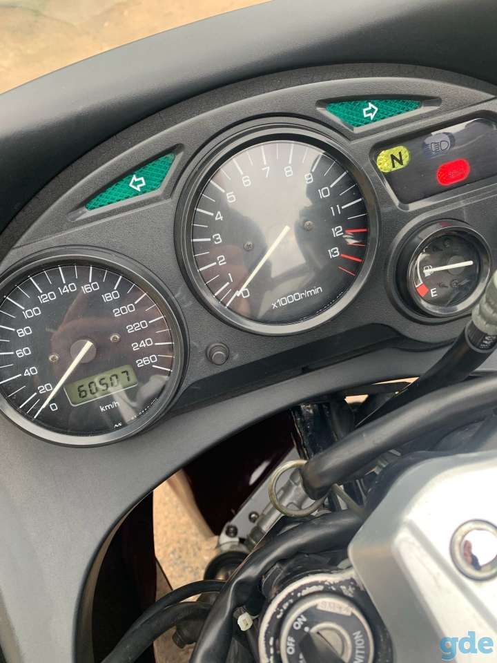 Suzuki Katana 750, фотография 8