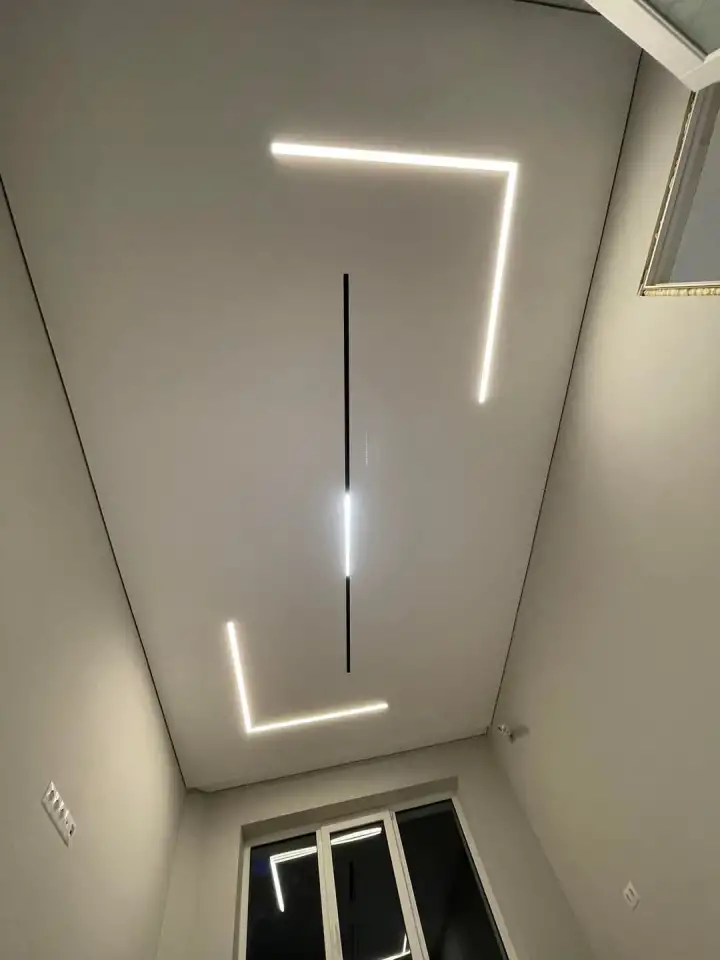 Натяжные потолки, фотография 1