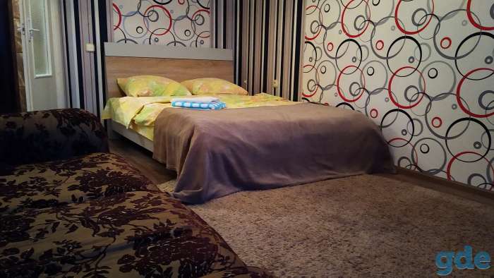 Квартира трёхкомнатная в новом доме по суткам., Савича17кв10, фотография 1