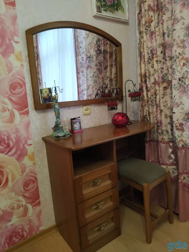 Продам спальный гарнитур б.у, фотография 1