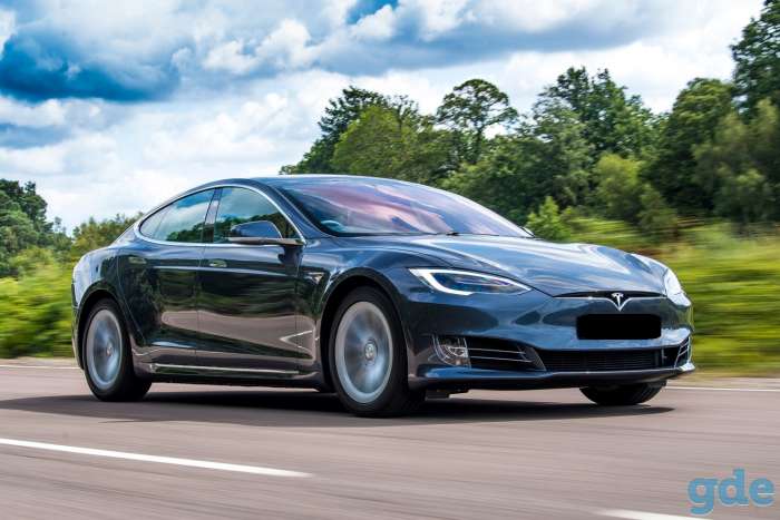 Трансфер на TESLA Полоцк/Новополоцк-Минск (Аэропорт), Минск (Аэропорт)-Полоцк/Новополоцк, фотография 2