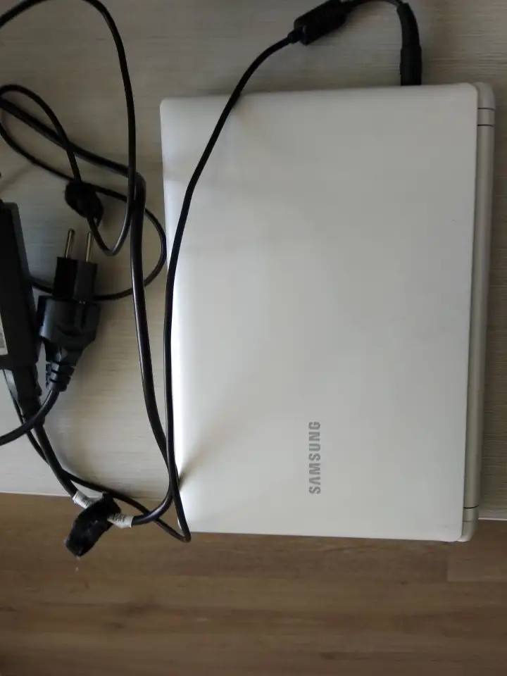 Продам Нетбук Samsung N100SP, фотография 2