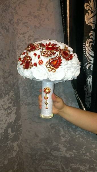 Свадебный букет (брошь -букет), фотография 2