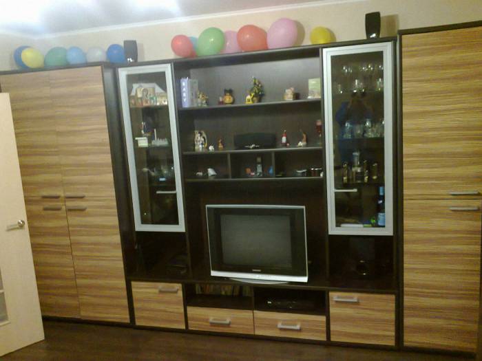 Продам стенку Амадеус почти новую, фотография 2