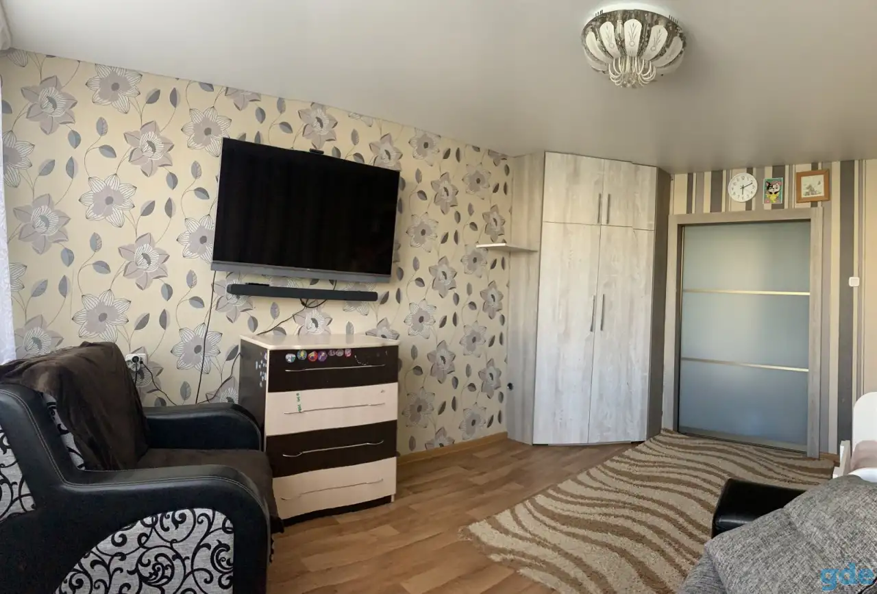 Продам однокомнатную квартиру, б-р Комарова, фотография 3