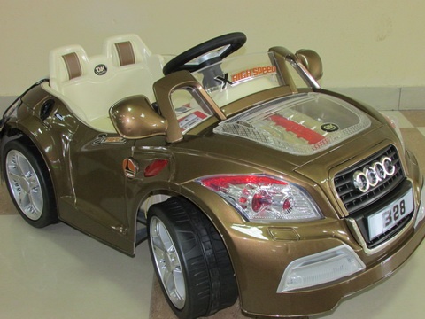 детский электромобиль audi tt cabrio-premium. модель 2013 года. доставка по рб, фотография 2