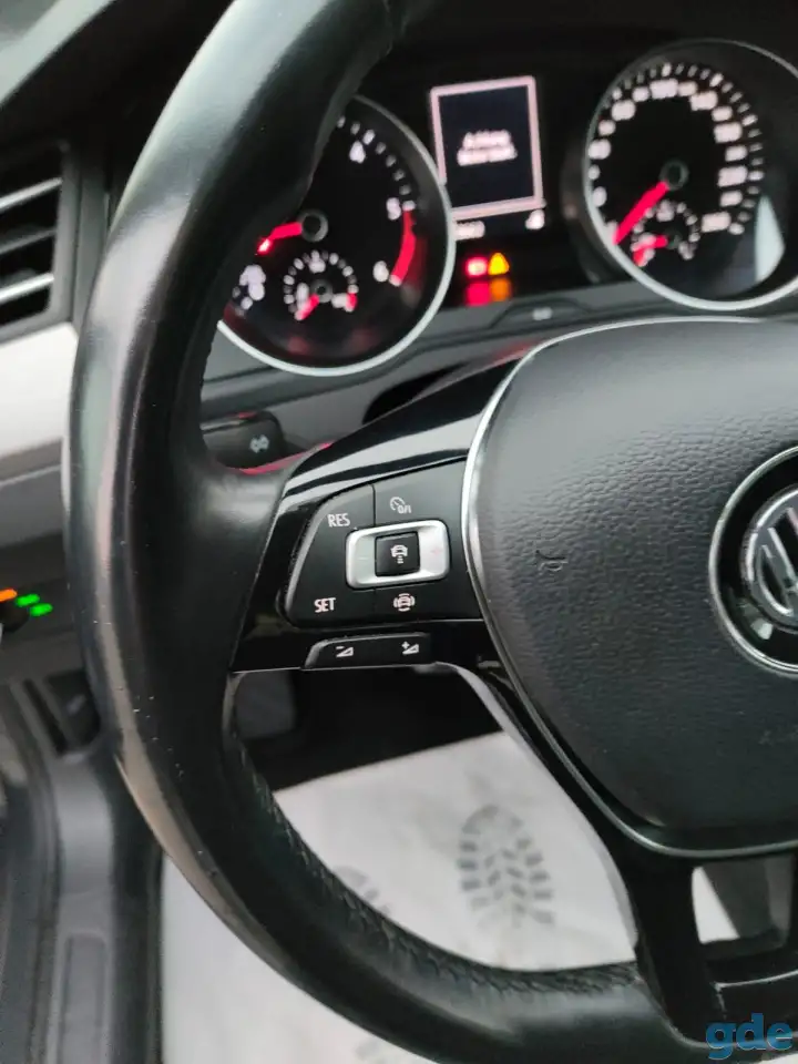 Продаю Volkswagen Passat, фотография 12