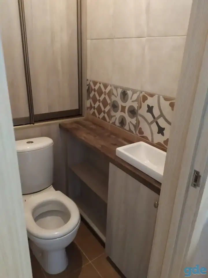 Замена фасадов и столешниц на вашей кухне., фотография 7