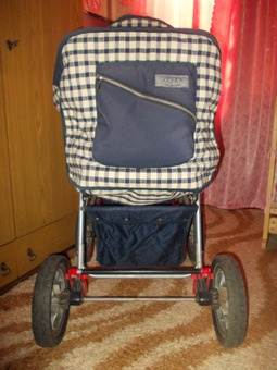 продаю детскую коляску 290 000 руб., фотография 4