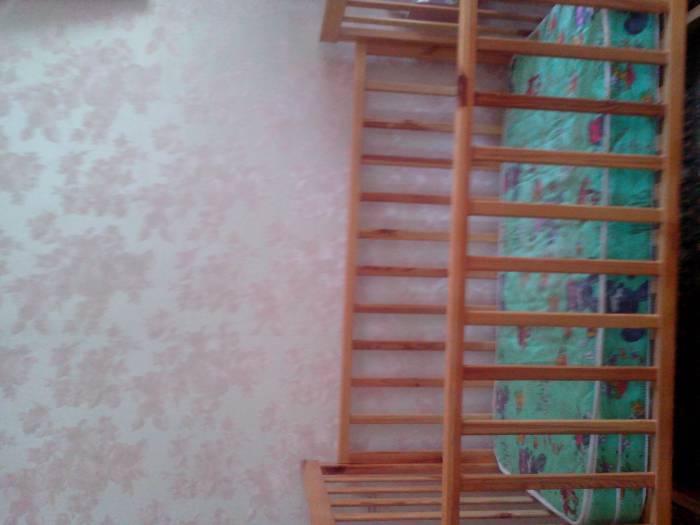 Продам детскую деревянную кроватку с матрасом., фотография 2