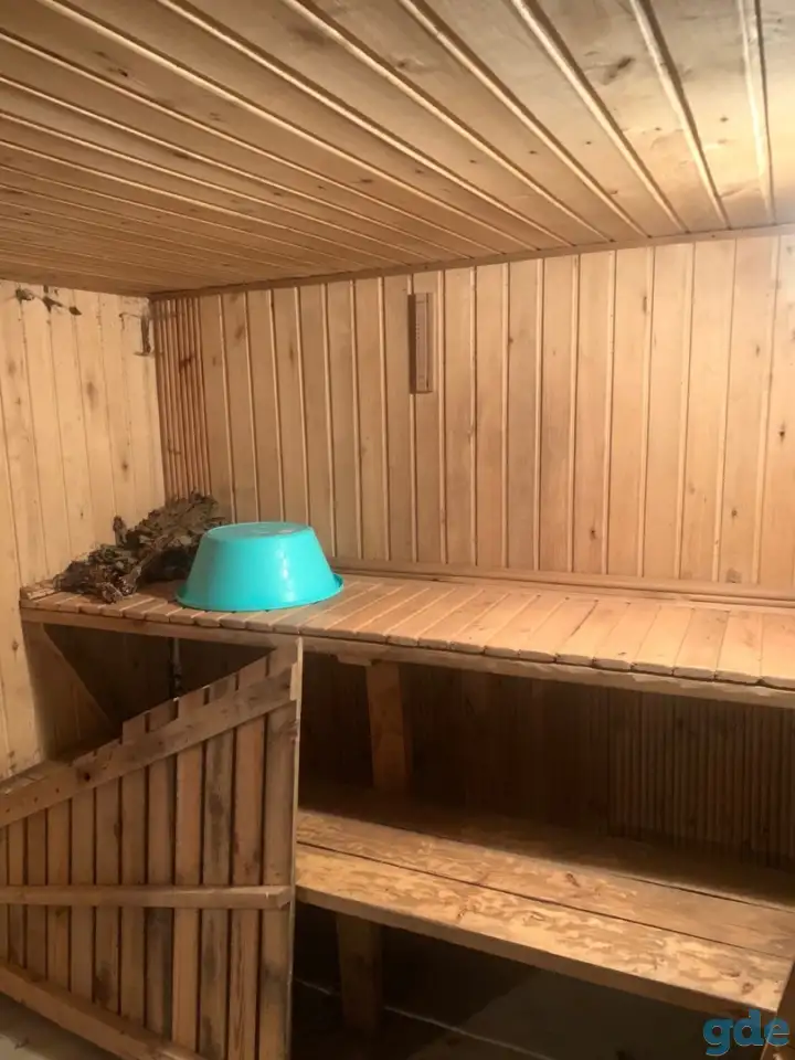 Дом у озера с двумя смежными участками площадью 1 га, фотография 9