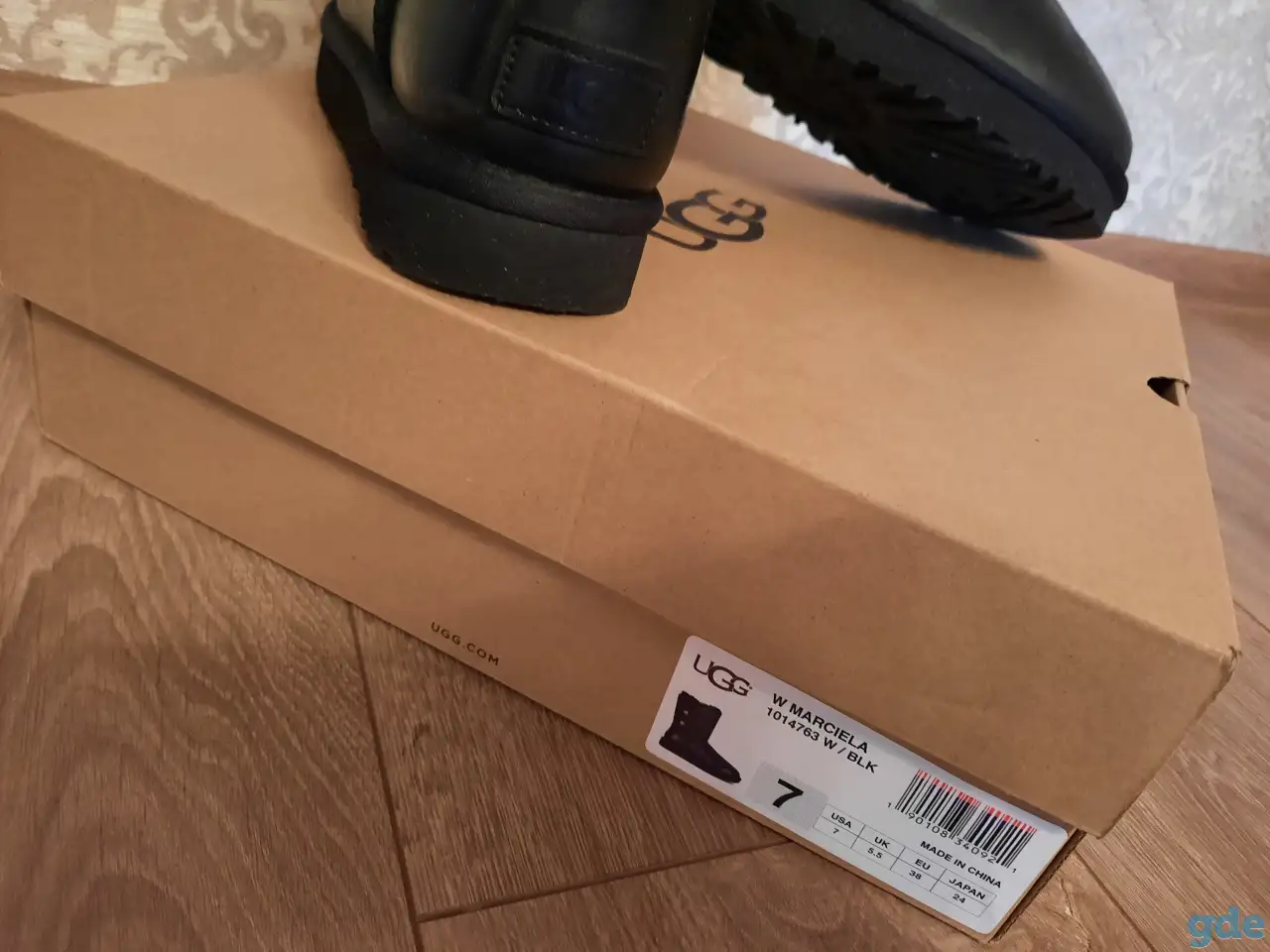 Ботинки зимние UGG, фотография 3