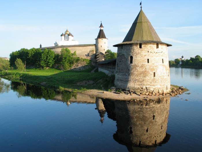 Пушкинские Горы - Псков - Изборск(гарантированный выезд 30 апреля), фотография 3