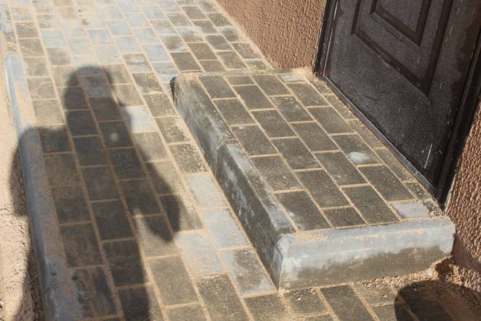 Укладка тротуарной плитки, кладка блоков, фундаменты и т.д., фотография 2