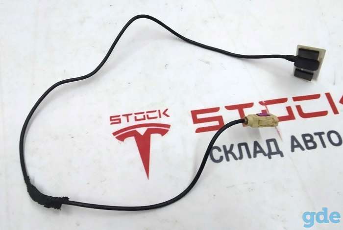 Зап. части для авто Tesla. Антенна WI-FI зеркала наружного правого Tesla model S, model S RESTGA, фотография 1