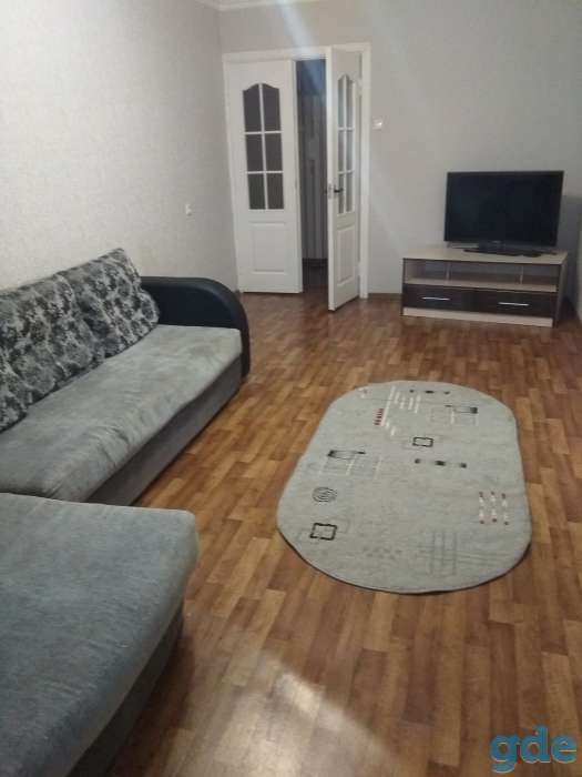 Сдам квартиру по суткам, Шапошника 30, фотография 2
