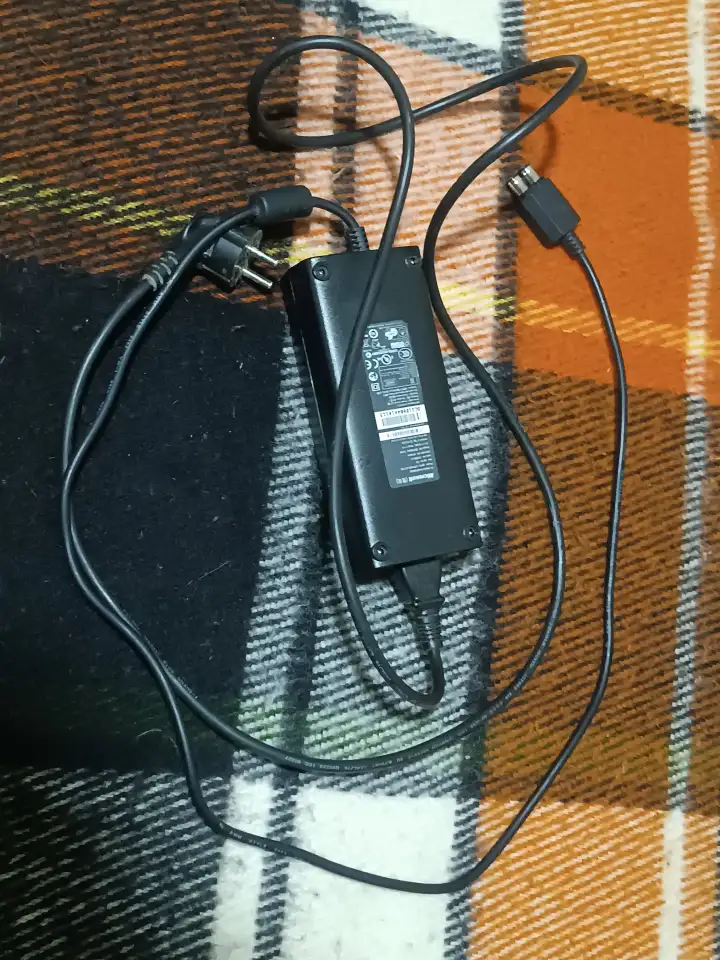 Блок питания для Xbox 360 Slim 135W 11A 12V CPA09-011A, фотография 5