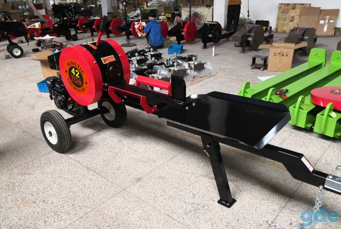 дровокол промышленный woodcraft ls12b с бензиновым двигателем  усилие на раскол 12тонн,  длина раскола 65см,  толщина ра, фотография 5