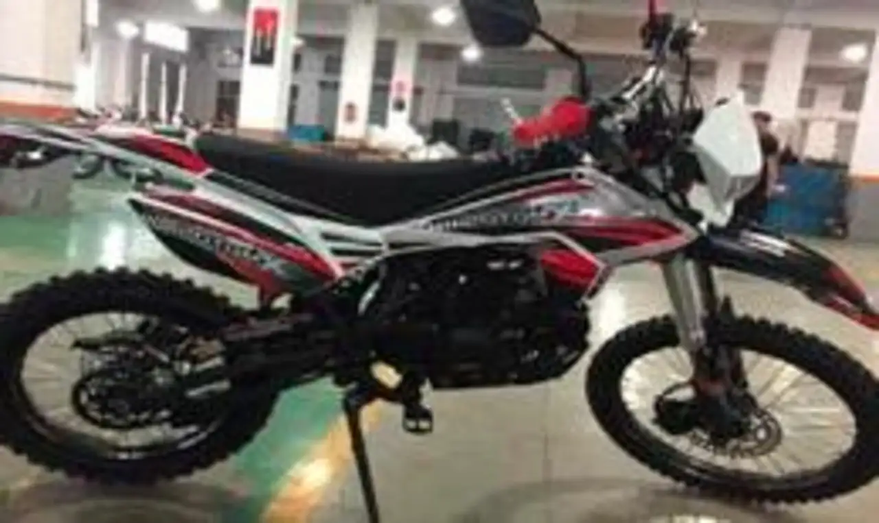 Питбайк x-motos 140 19/16 black (прибор. панель, светотехника), фотография 1