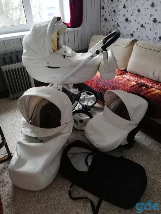 Продам детскую коляску, фотография 1