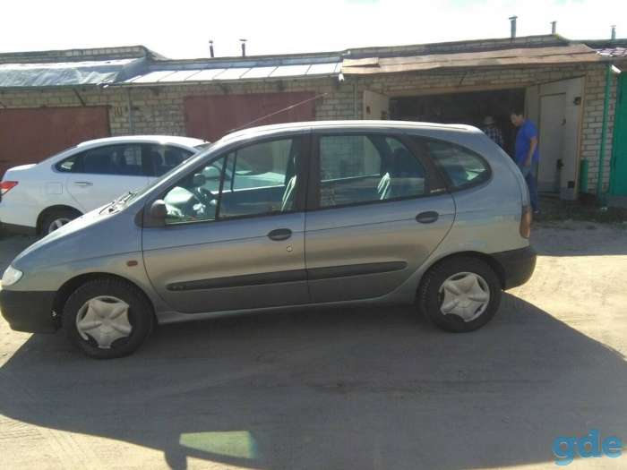 Продам автомобиль Renault, фотография 3