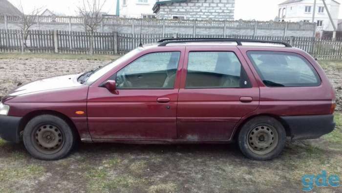 Автомобиль Форд Эскорт Ford, фотография 2