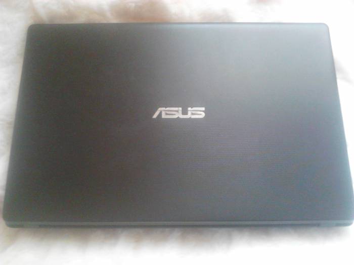 ноутбук ASUS, фотография 2