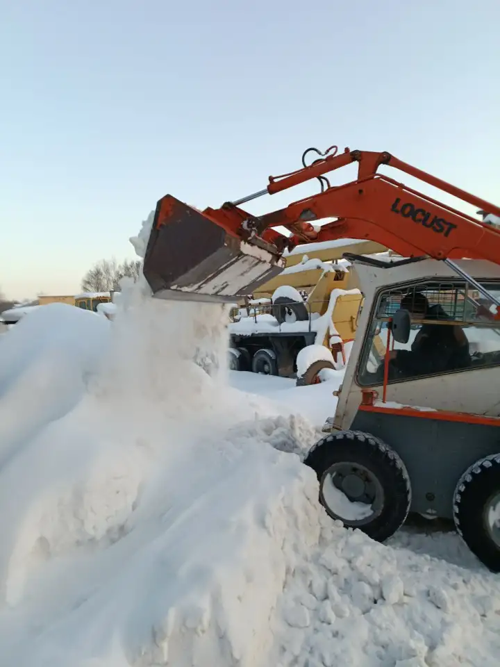 Уборка снега, фотография 1