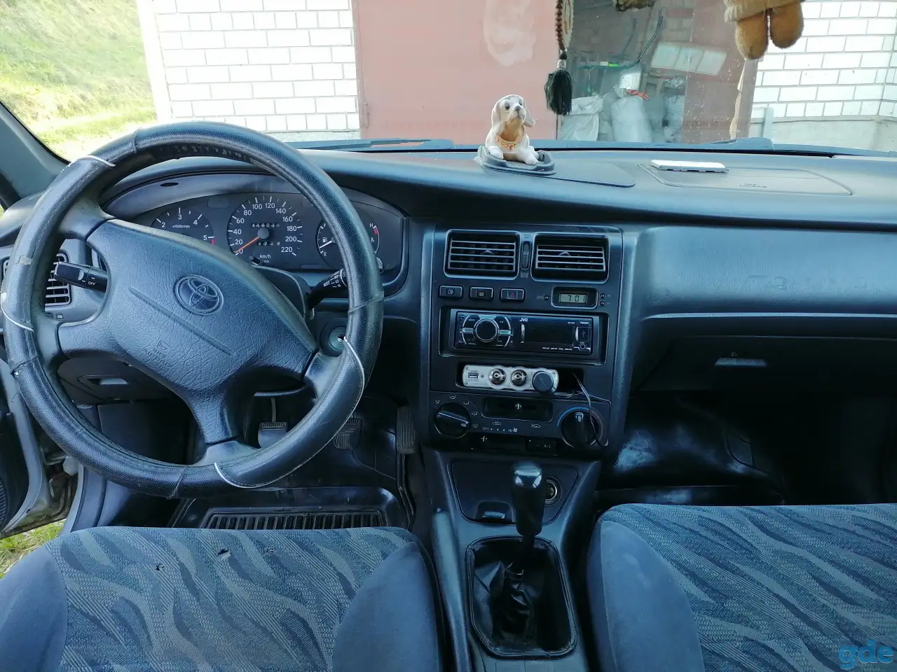 Продам мащину Toyota Carina, фотография 5