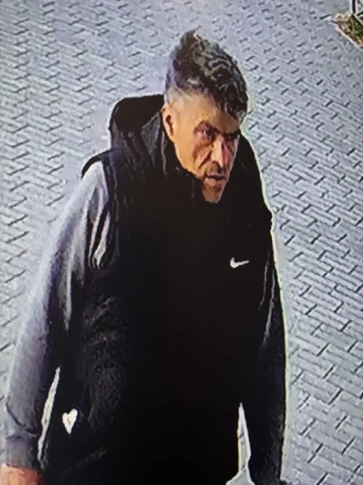 Потерян паспорт, фотография 1