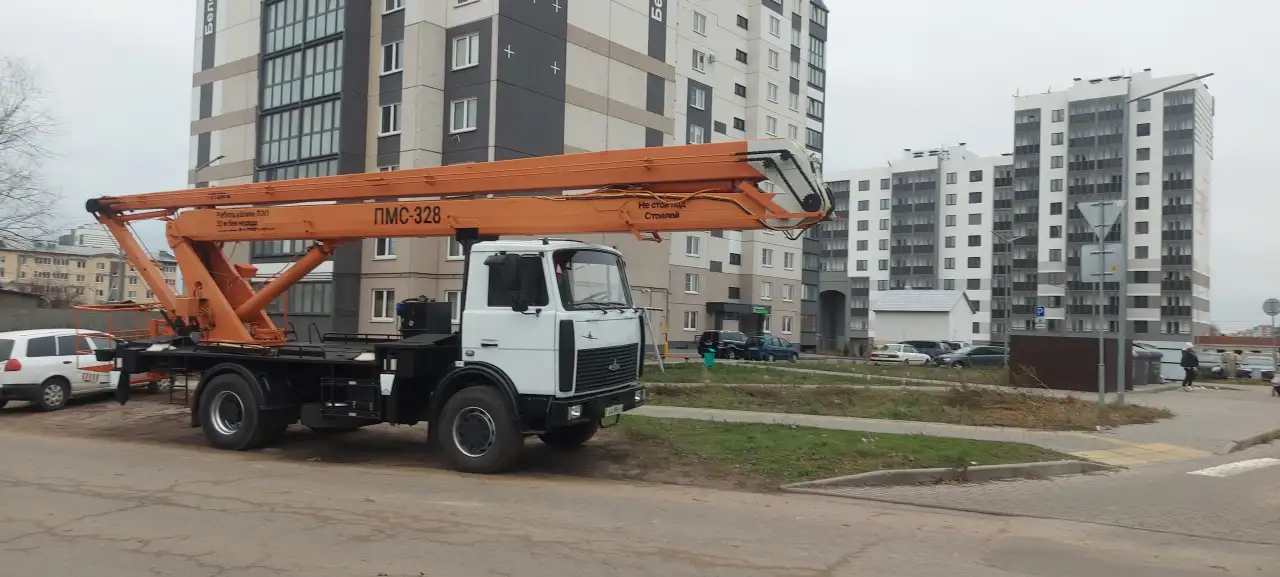 Автовышка 28 метров  Гомель, фотография 1