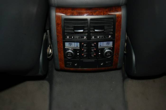 Прокат авто Volkswagen Touran, фотография 6