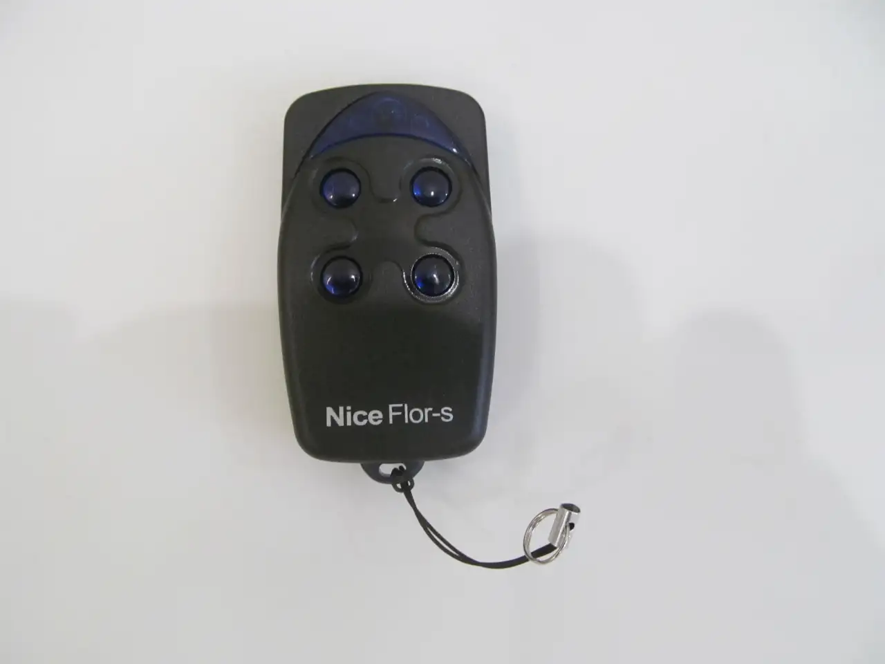 Пульт ДУ для автоматики ворот, шлагбаумов Nice FLO4R-s, фотография 1