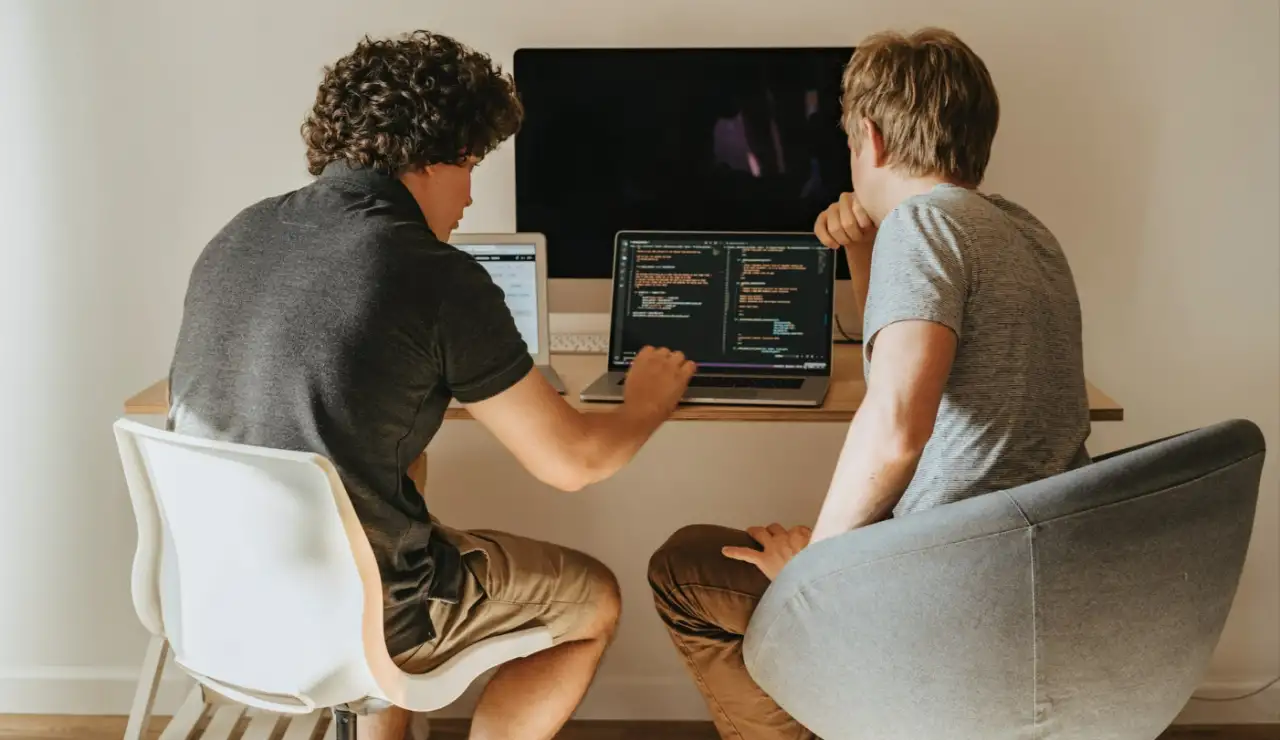 Front-End: HTML, CSS, JavaScript, React  подготовка к трудоустройству, фотография 1