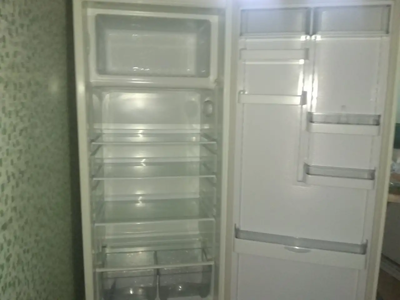 продам холодильник бу, фотография 5